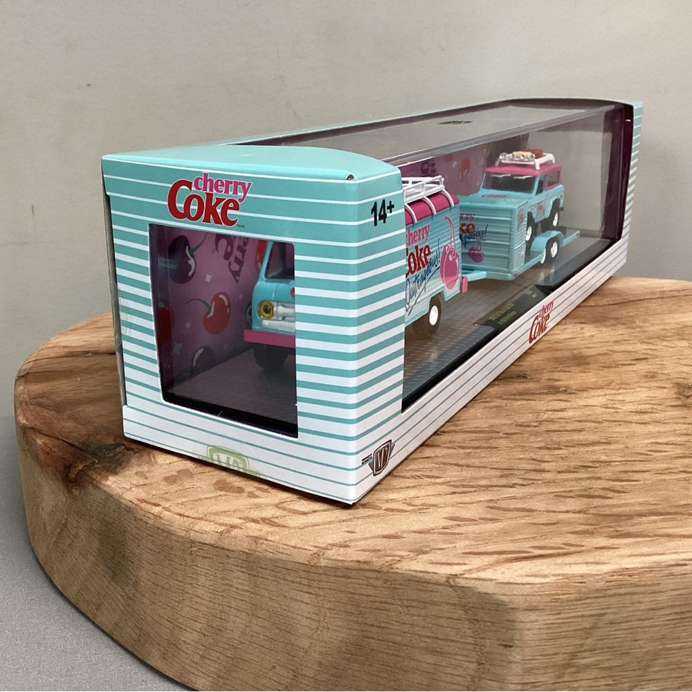 🔴 NWT - Diecast Cherry Coke Collectible Set - 1948 Ford Parcel Trk & 1966 Bronco - Picture 9 of 16
